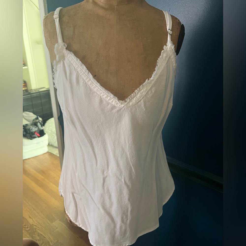 Bella Dahl NWT size small fringe tank